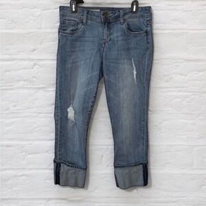 ⭐️ Kut from the Kloth Cameron Straight Leg Rolled Cuff Distressed Jeans Size 8